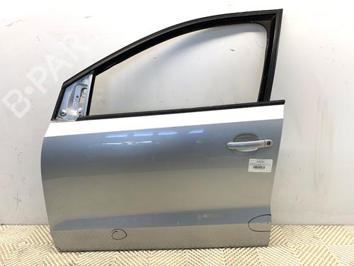 Used Left front door Left front door 39297299 39297299