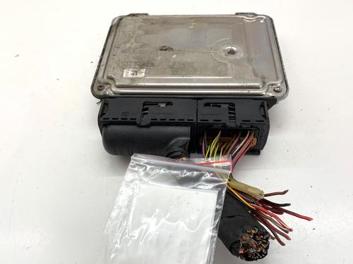 Engine control unit (ECU) VW PASSAT B7 Variant (365) 2.0 TDI | BP39372636M57 - Image 2