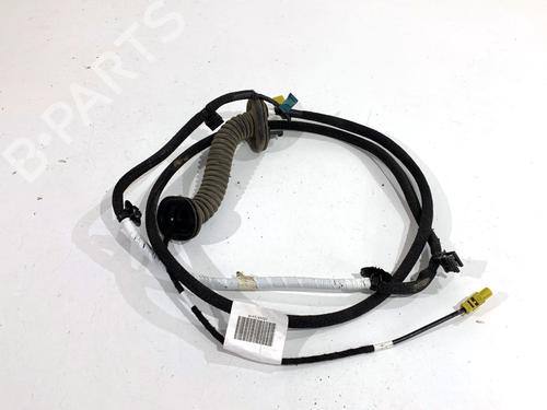 BP39321683E16 main image
