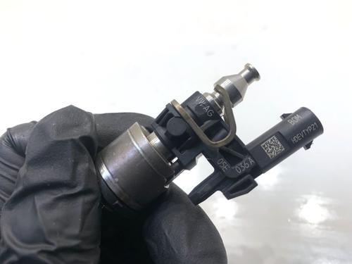 Injector SEAT ATECA (KH7, KHP) 1.5 TSI | BP39346395M100 - Image 4