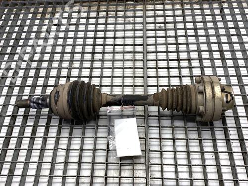 Used Right front driveshaft Right front driveshaft 39338971 39338971