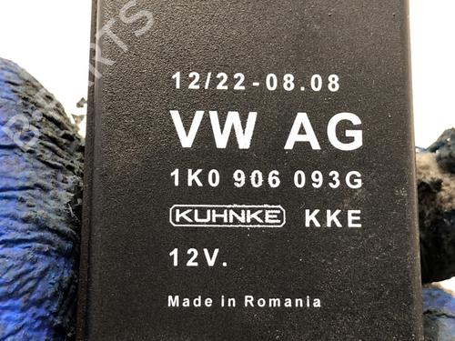 Electronic module VW PASSAT B7 Variant (365) 1.8 TSI | BP39334265M83 - Image 3