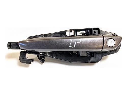 front-left-exterior-door-handle-ds-ds-7-j4_-jc_-2022-39368464 main image