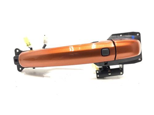 front-right-exterior-door-handle-suzuki-s-cross-2022-39290697 main image