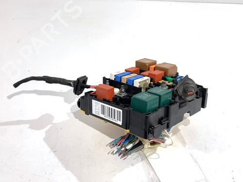 Fuse box CITROËN C4 CACTUS 1.2 THP 110 | BP39316830E1 - Image 2