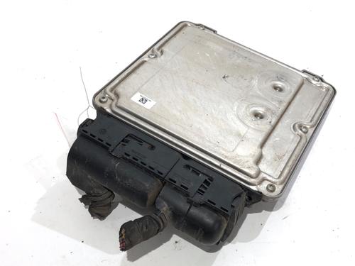 Engine control unit (ECU) SKODA OCTAVIA III Combi (5E5, 5E6) 2.0 TDI | BP39300100M57 - Image 2