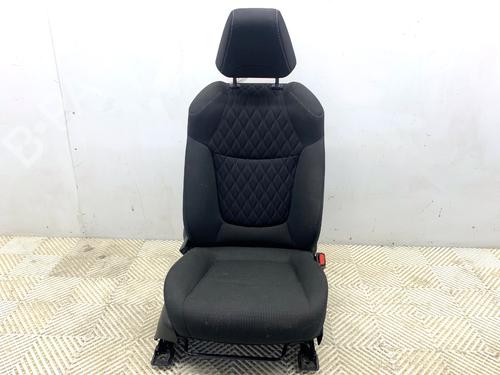 Used Right front seat Right front seat 39339939 39339939