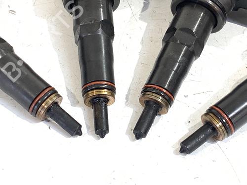 Injector AUDI A4 B7 Avant (8ED) 2.0 TDI | BP39373181M100 - Image 2