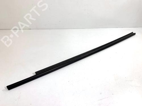 Used Door moulding trim Door moulding trim 39334208 39334208