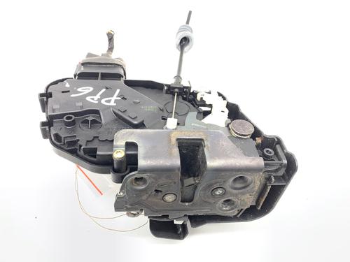 front-right-lock-volvo-v50-545-2003-2004-2005-2006-2007-2008-2009-2010-2011-2012-39304767 main image