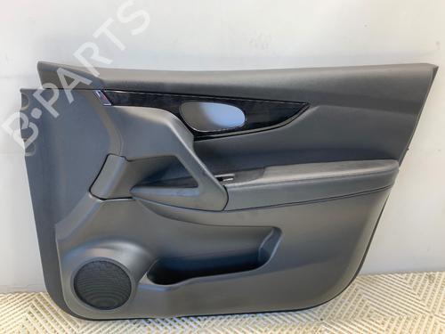 Used Front right panel Front right panel 39339400 39339400