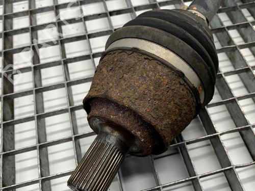 Right front driveshaft VOLVO V40 Hatchback (525) D2 | BP39304452M39 - Image 3