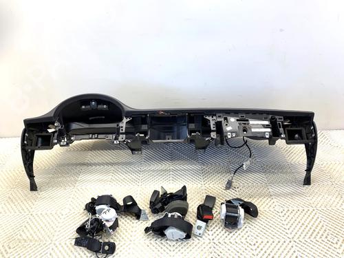 Used Dashboard Dashboard 39321355 39321355