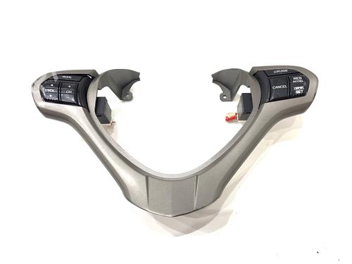 Used Steering wheel controls Steering wheel controls HONDA ACCORD VIII Estate (CW) 2.2 i-DTEC (CW3) (150 hp) 39311941 39311941