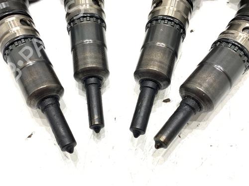 Injector SEAT LEON (1P1) 2.0 TDI | BP39519627M100 - Image 2