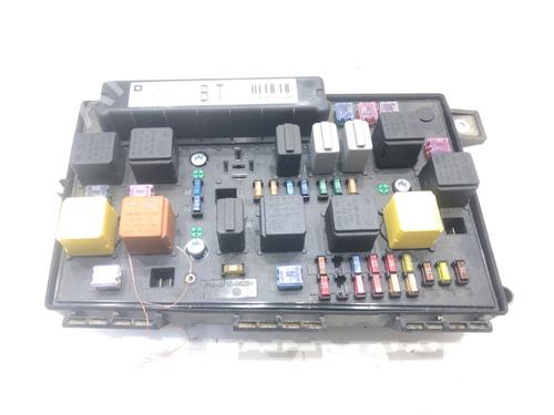 Used Fuse box Fuse box 39278656 39278656