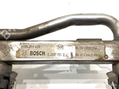 Injection rail OPEL ASTRA J GTC 1.6 Turbo (08) | BP39292595M98 - Image 3