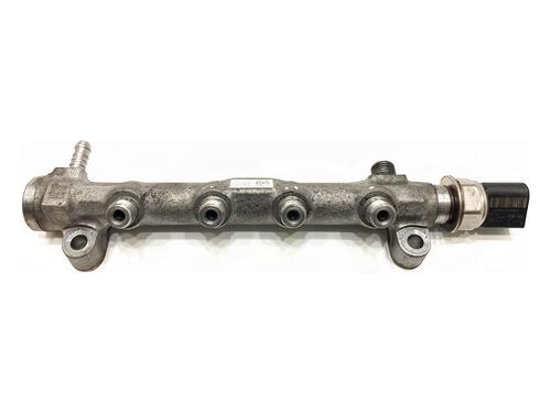 Used Injection rail Injection rail 39369643 39369643