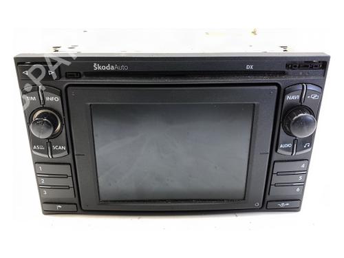 Used Radio Radio SKODA SUPERB I (3U4) 1.9 TDI (130 hp) 40488773 40488773