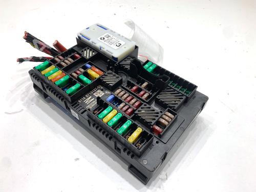 Fuse box BMW 5 Touring (G31) 530 e Plug-in-Hybrid xDrive | BP39344179E1 - Image 2