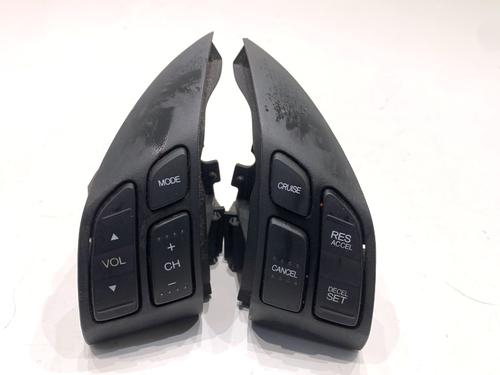 steering-wheel-controls-honda-cr-v-iii-re_-2006-39322090 main image