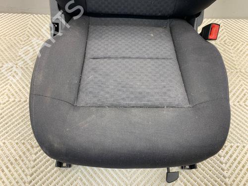 Right front seat MERCEDES-BENZ E-CLASS (W212) E 350 CDI (212.025) | BP39340607C16 - Image 3