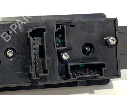 Switch VW CRAFTER 30-35 Bus (2E_) 2.5 TDI | BP39311913I30 - Image 3
