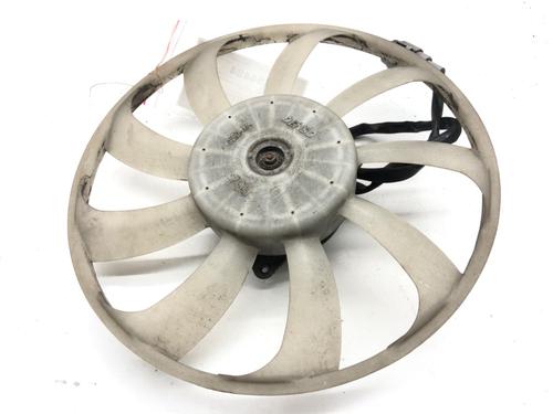 radiator-fan-toyota-auris-_e18_-2012-2013-2014-2015-2016-2017-2018-2019-39326605 main image