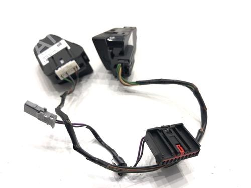 Steering wheel controls OPEL CORSA E (X15) 1.4 (08, 68) | BP39339833E15 - Image 2