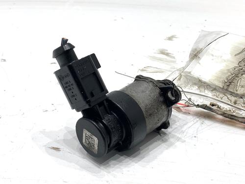 Electronic sensor VW PASSAT B7 Variant (365) 2.0 TDI | BP39308761M84 - Image 2