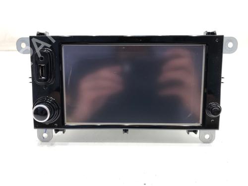 Used Radio Radio 39277676 39277676