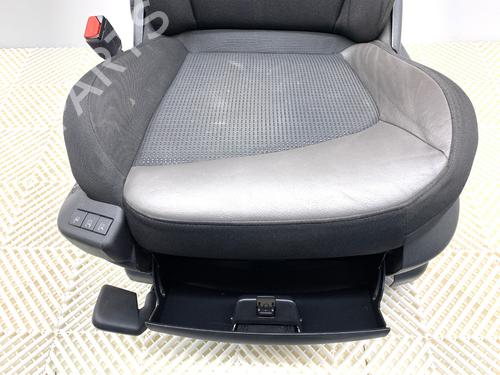 Left front seat CITROËN C4 Picasso II 1.6 THP 155 | BP39735669C15 - Image 4