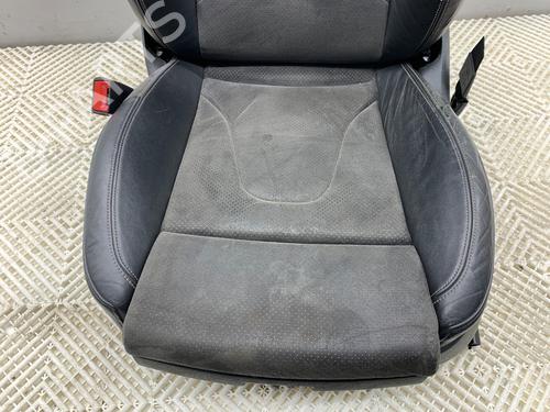 Left front seat AUDI A4 B8 Avant (8K5) 2.7 TDI | BP39327118C15 - Image 3