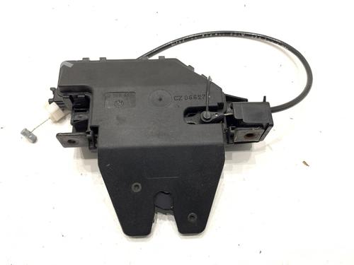bagklap-las-bmw-3-e90-2004-2005-2006-2007-2008-2009-2010-2011-2012-39297633 main image