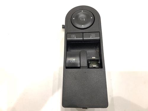 Used Switch Switch 39346157 39346157