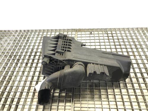 Used Air filter box Air filter box 39272960 39272960
