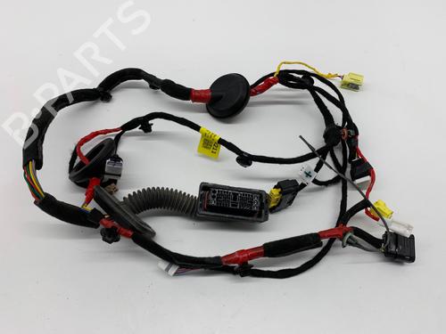 BP39341468E16 main image