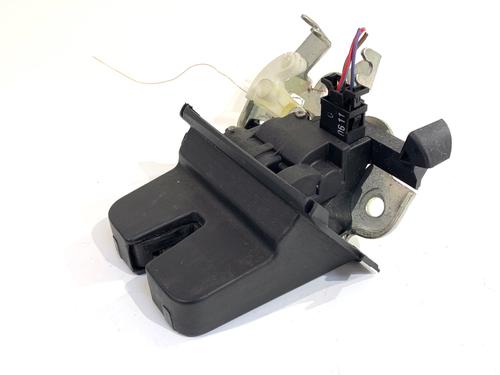 tailgate-lock-skoda-superb-ii-estate-3t5-2009-2010-2011-2012-2013-2014-2015-39347756 main image