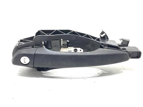 Used Front left exterior door handle Front left exterior door handle 39298000 39298000
