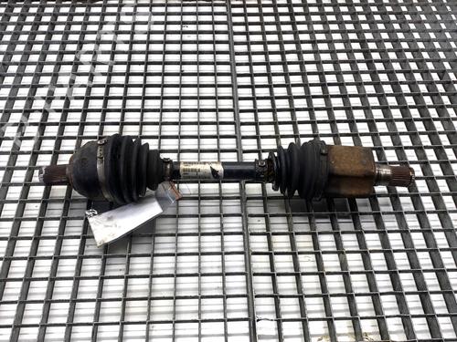 Used Left front driveshaft Left front driveshaft VOLVO V70 III (135) 2.5 T (200 hp) 39319429 39319429
