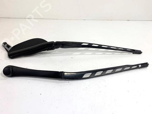 front-windshield-wiper-arm-bmw-5-e60-2001-2002-2003-2004-2005-2006-2007-2008-2009-2010-39331470 main image