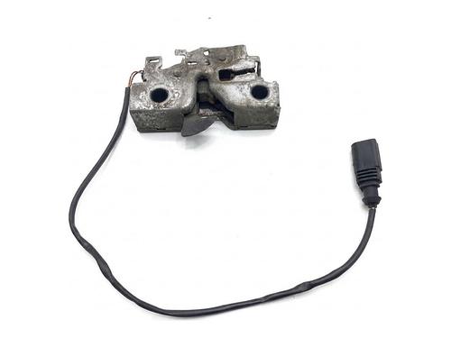 Fechadura do capot Fechadura do capot SKODA OCTAVIA III Combi (5E5, 5E6) 2.0 TDI (150 hp) 39356604 39356604