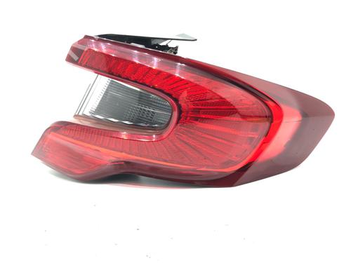 right-taillight-fiat-tipo-saloon-356_-357_-2015-39312124 main image