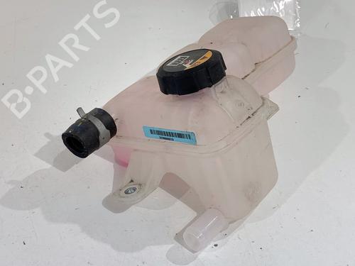 expansion-tank-kia-xceed-cd-2019-39345952 main image