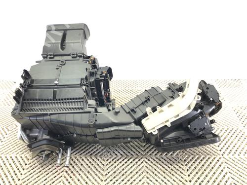 Heater matrix AUDI Q7 (4MB, 4MG, 4MQ) 3.0 TDI quattro | BP39285946M63 - Image 4