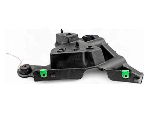 Used Front bumper bracket Front bumper bracket 39643009 39643009