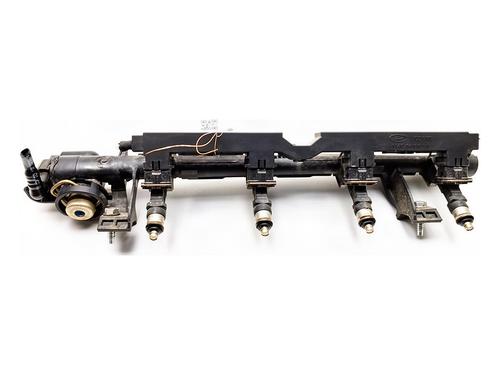 Used Injection rail Injection rail 39373685 39373685