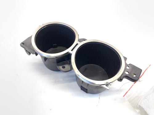 cupobject-holder-lexus-is-iii-_e3_-2013-39329739 main image