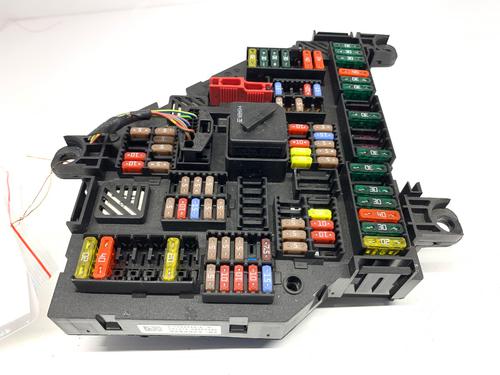 Fuse box BMW 6 Gran Coupe (F06) 650 i xDrive | BP39292945E1 - Image 2