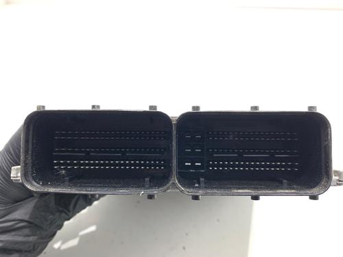 Engine control unit (ECU) VW PASSAT B8 (3G2, CB2) 2.0 TSI 4motion | BP39338582M57 - Image 3